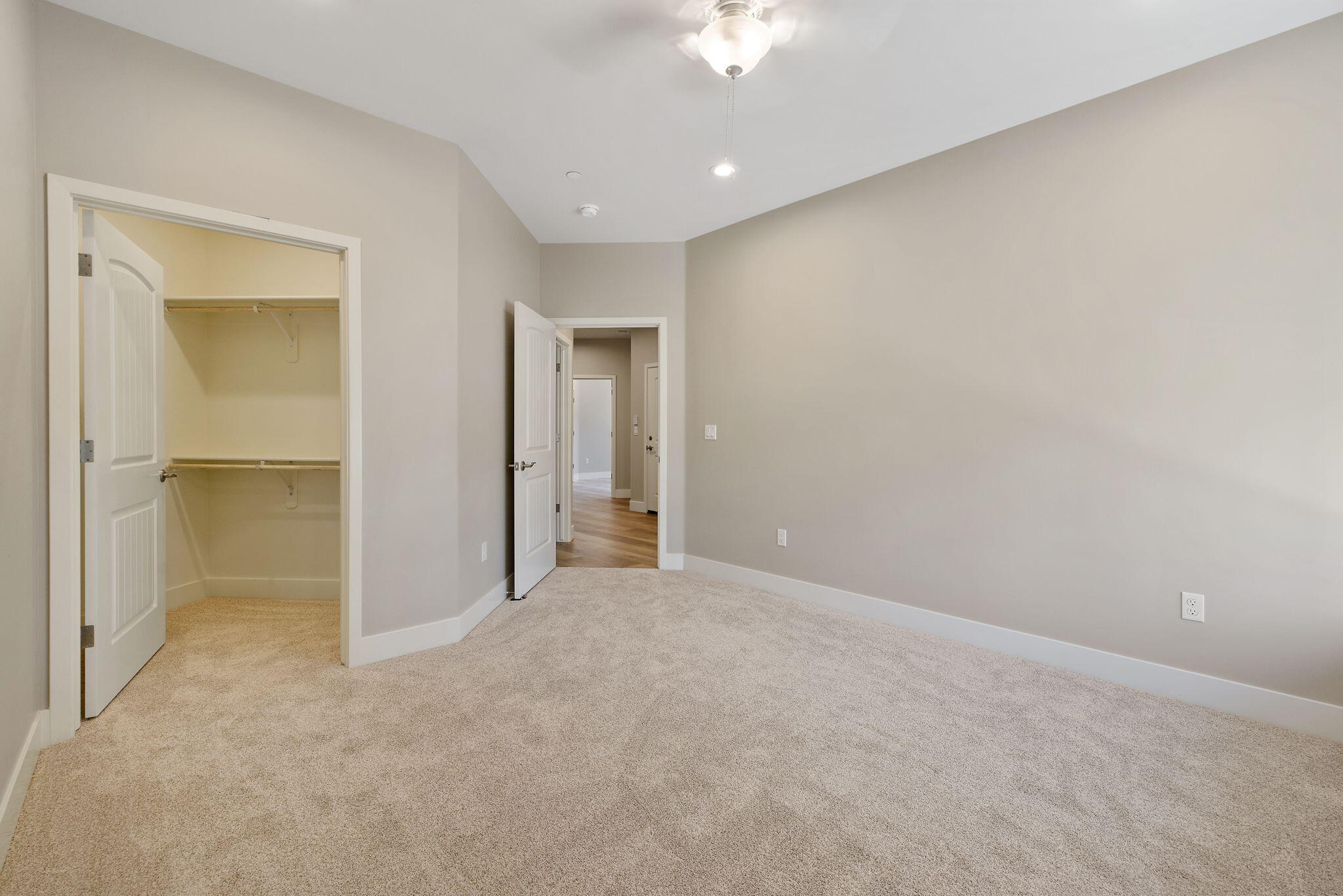 546 Little Lane