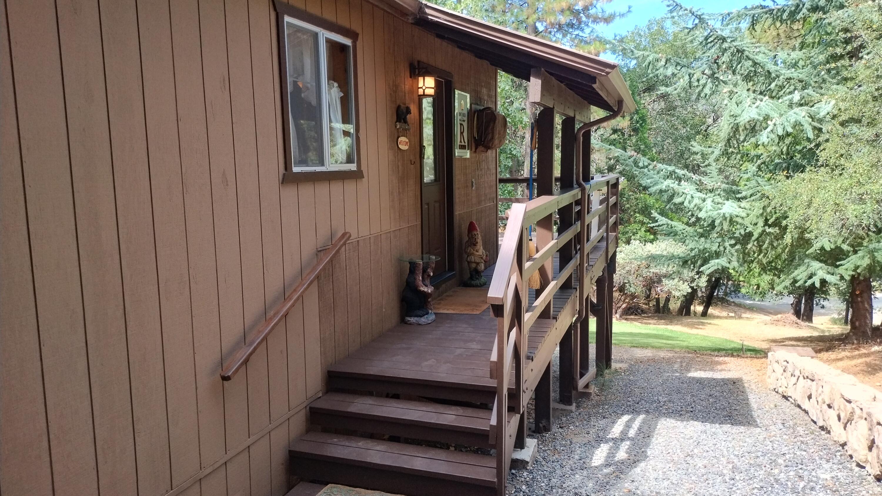 1271 Wy Court