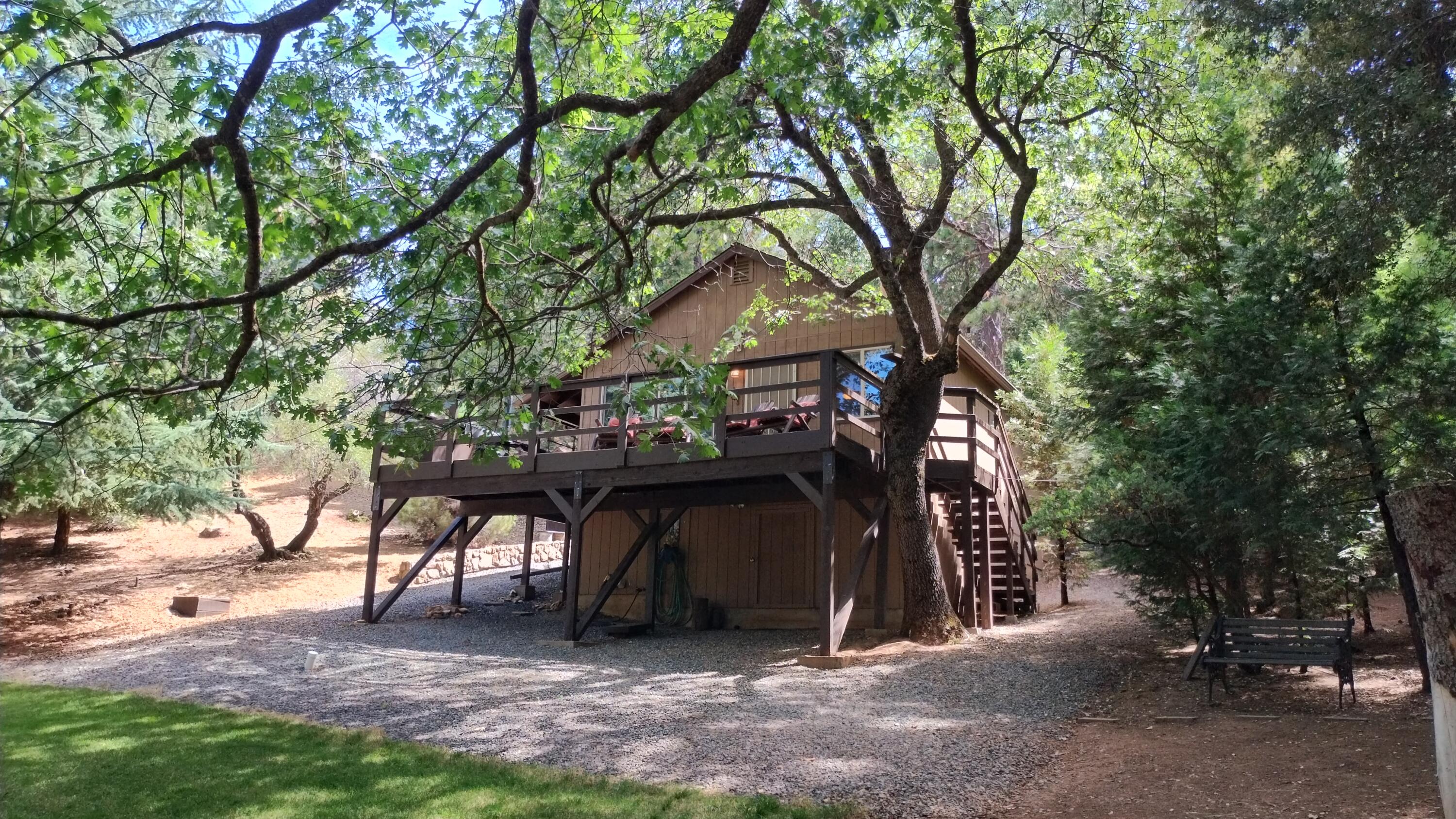 1271 Wy Court
