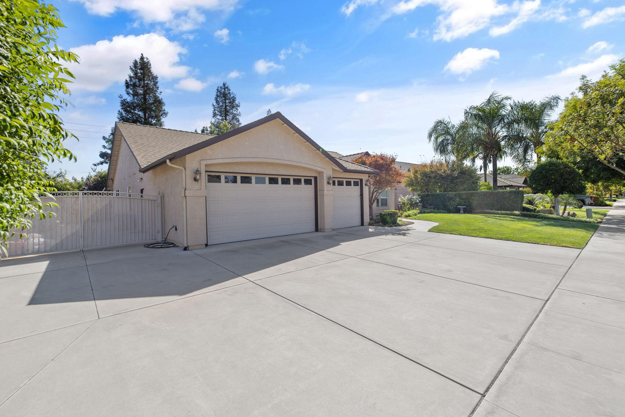 770 Sheffield Avenue