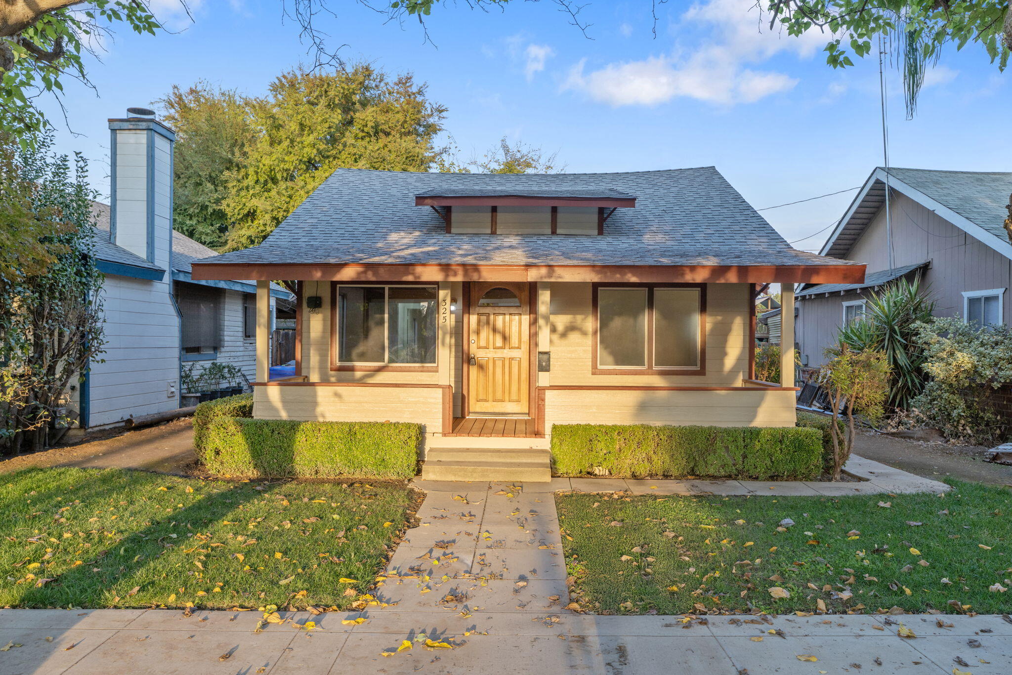 325 S C Street