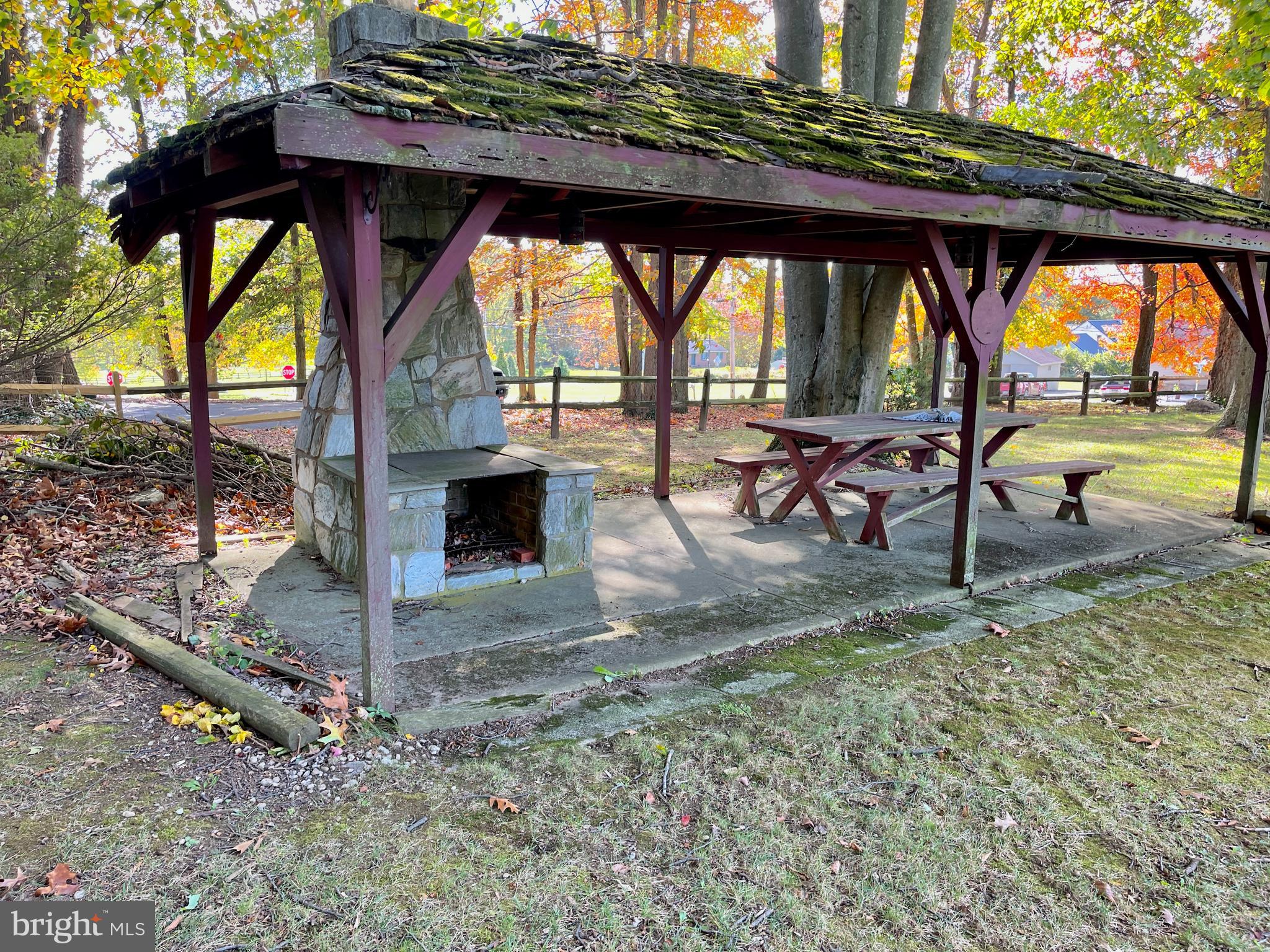 4488 N TWIN VALLEY ROAD