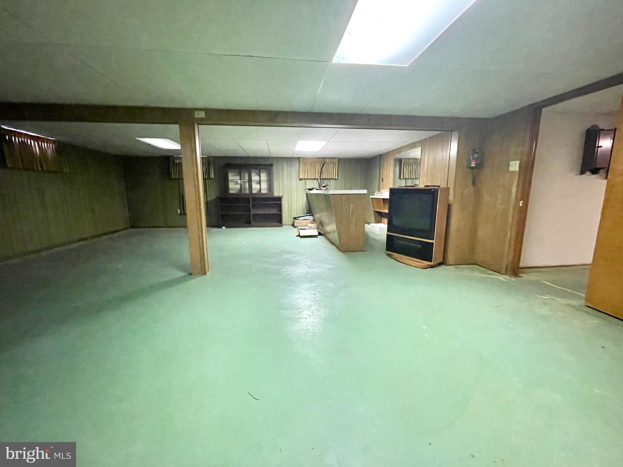 4488 N TWIN VALLEY ROAD