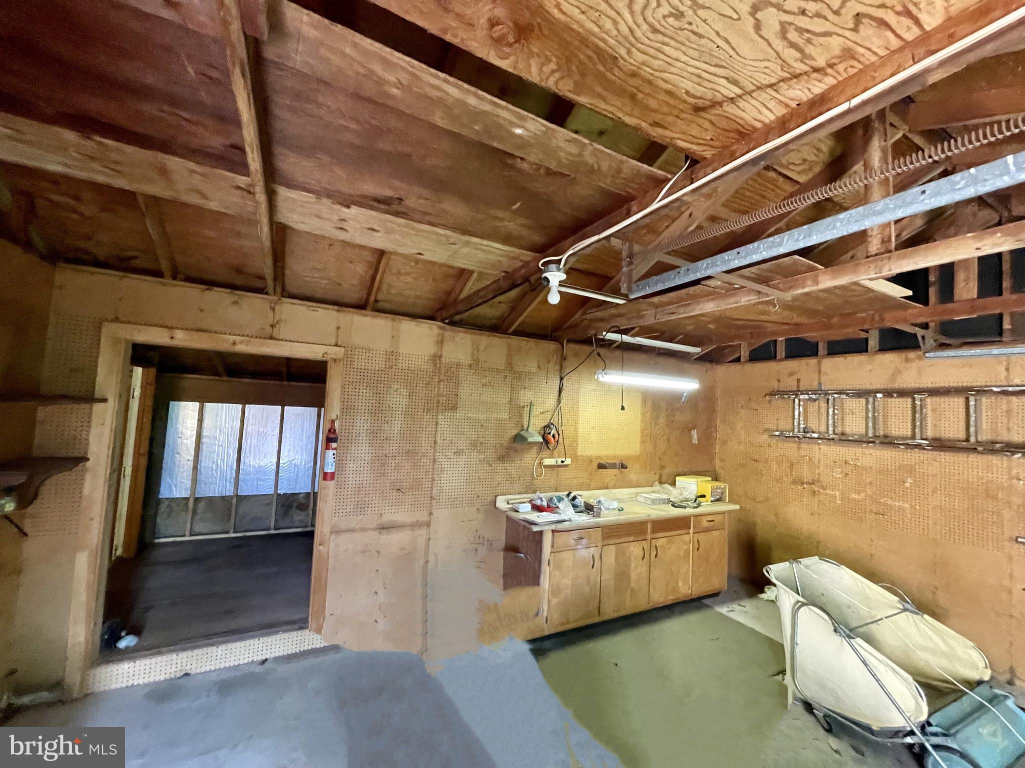 4488 N TWIN VALLEY ROAD