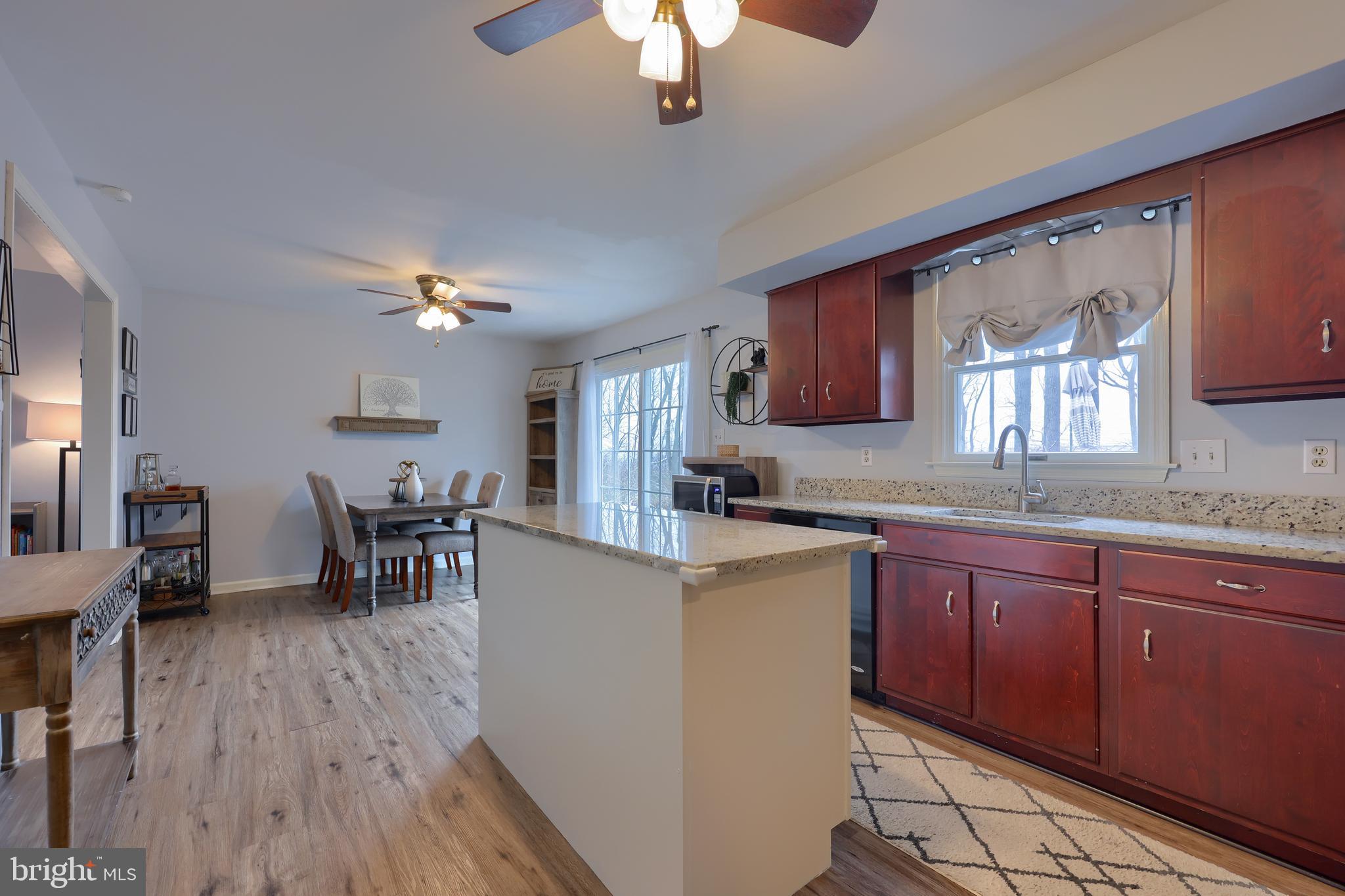 2460 JEFFERSON AVENUE