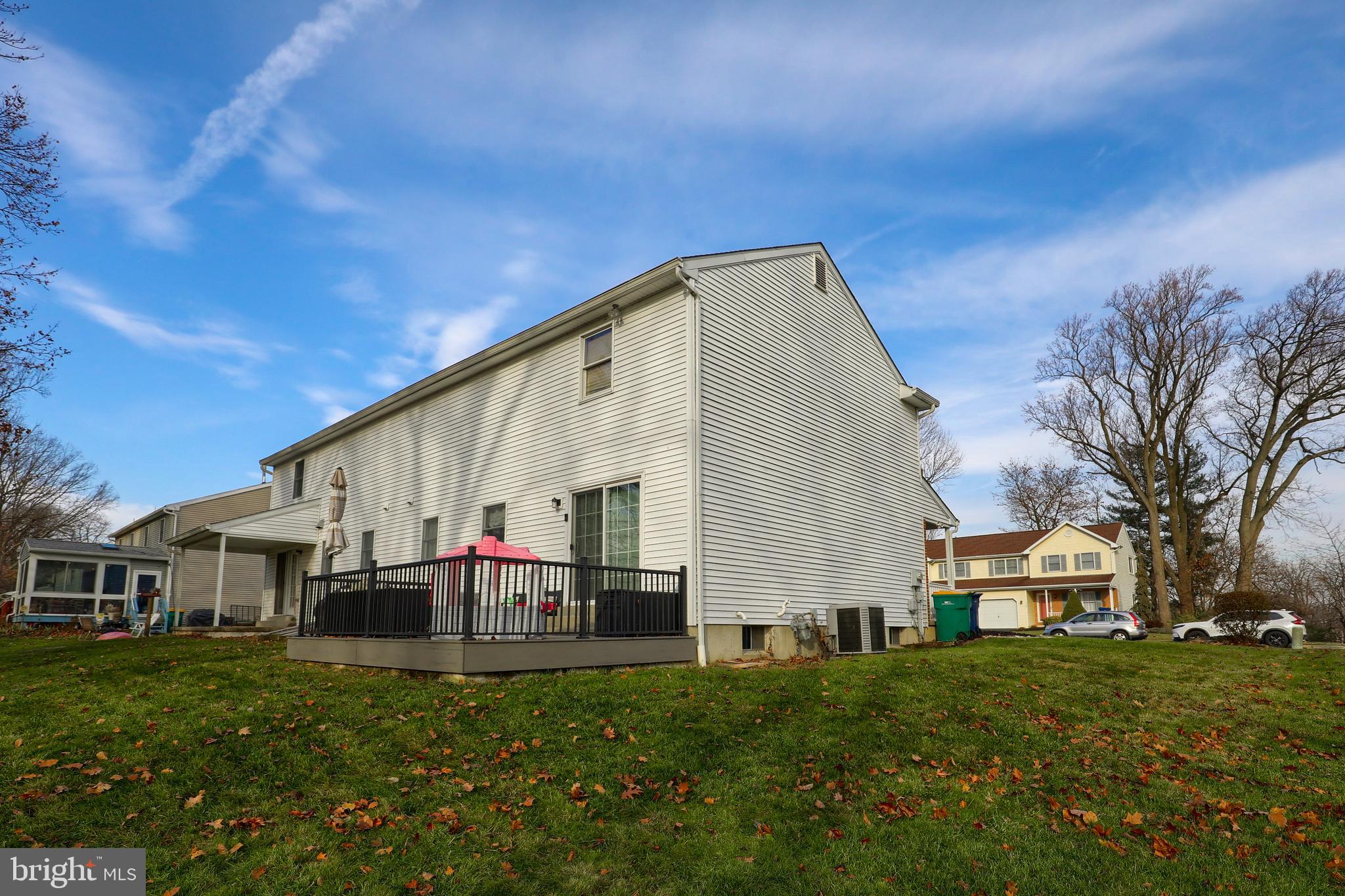 2460 JEFFERSON AVENUE