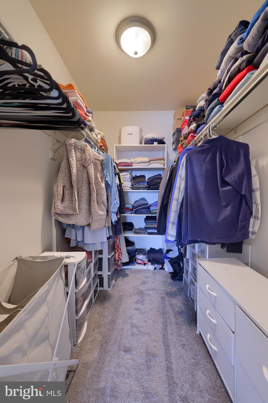 2460 JEFFERSON AVENUE