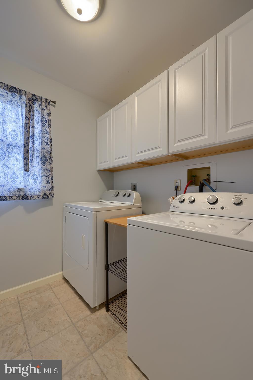 2460 JEFFERSON AVENUE