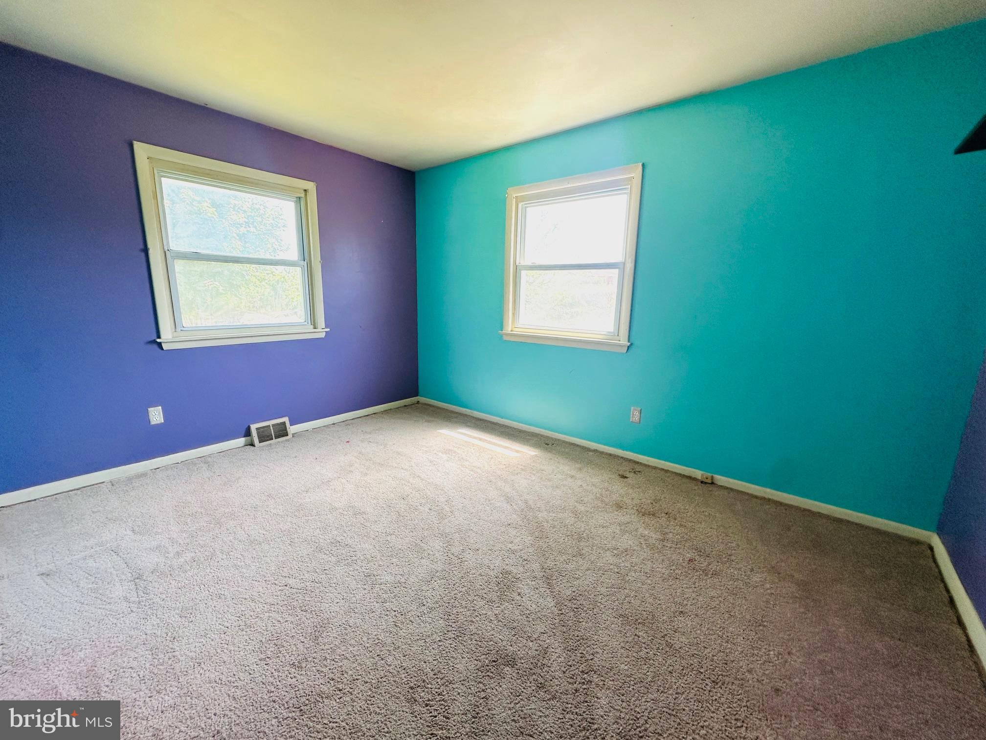 503 OLD AIRPORT ROAD