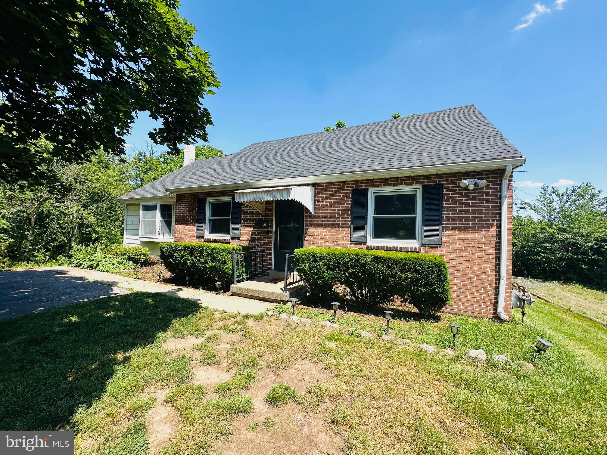 503 OLD AIRPORT ROAD