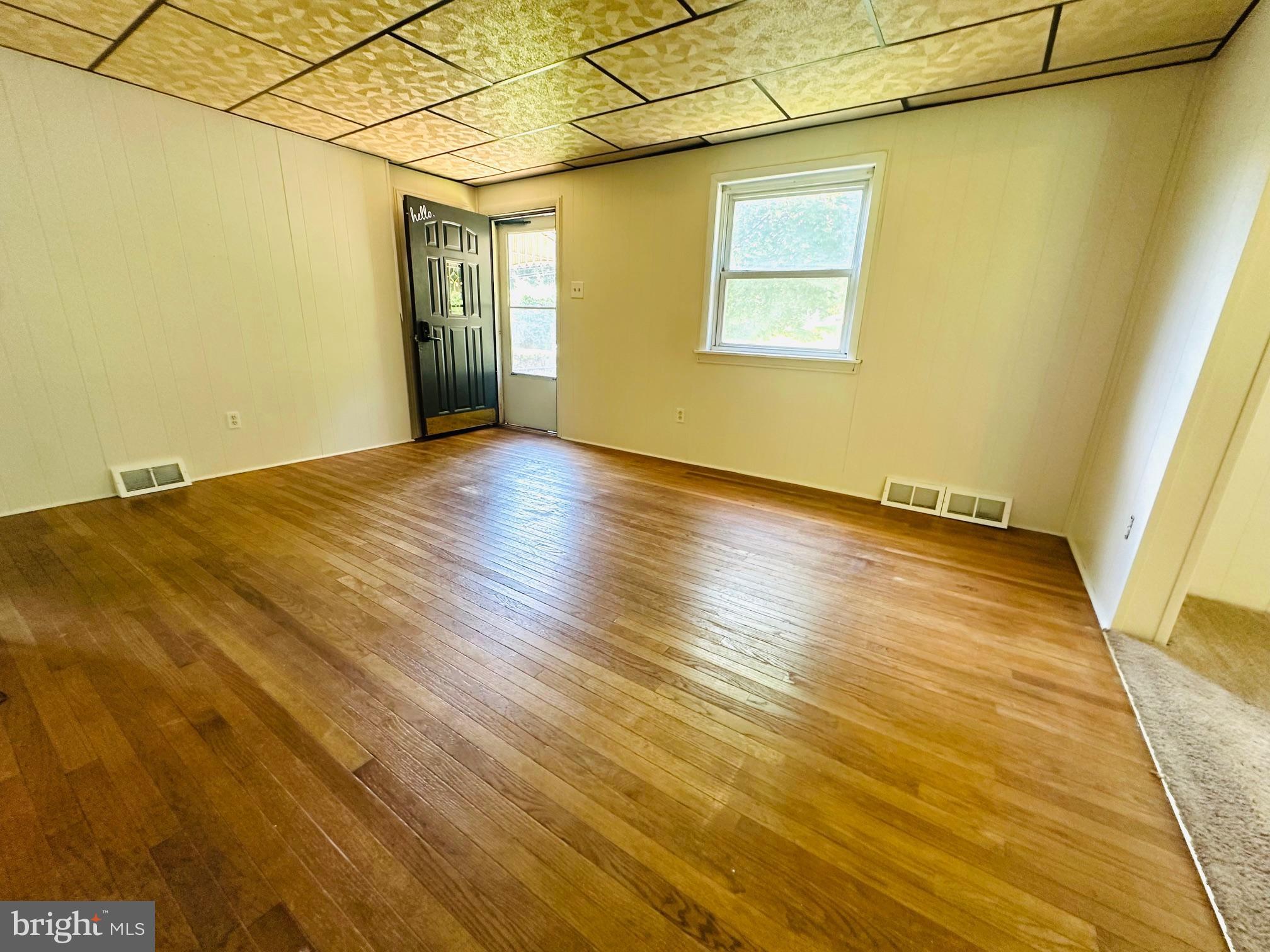 503 OLD AIRPORT ROAD