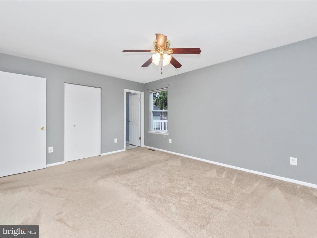 337 NATURE WALK LANE