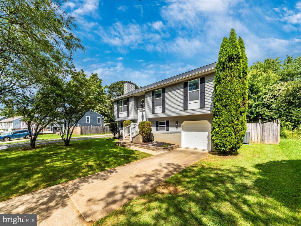 337 NATURE WALK LANE