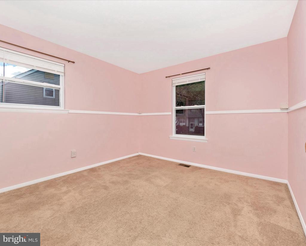 337 NATURE WALK LANE