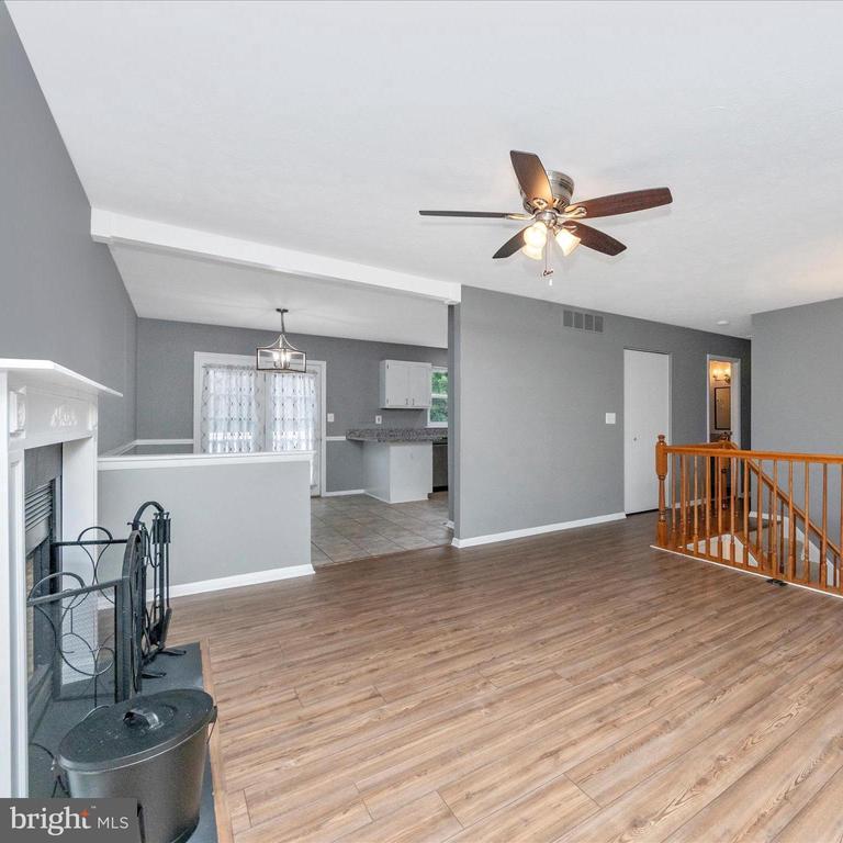 337 NATURE WALK LANE