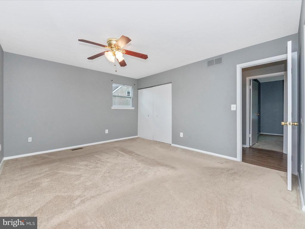 337 NATURE WALK LANE
