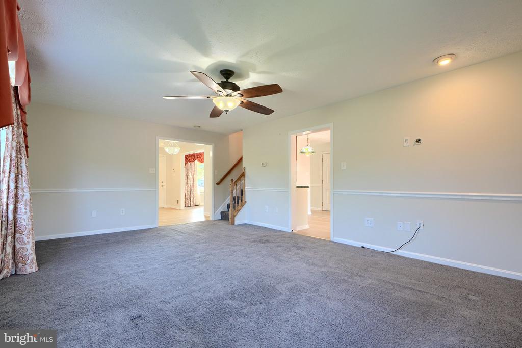 100 Poplar Ave