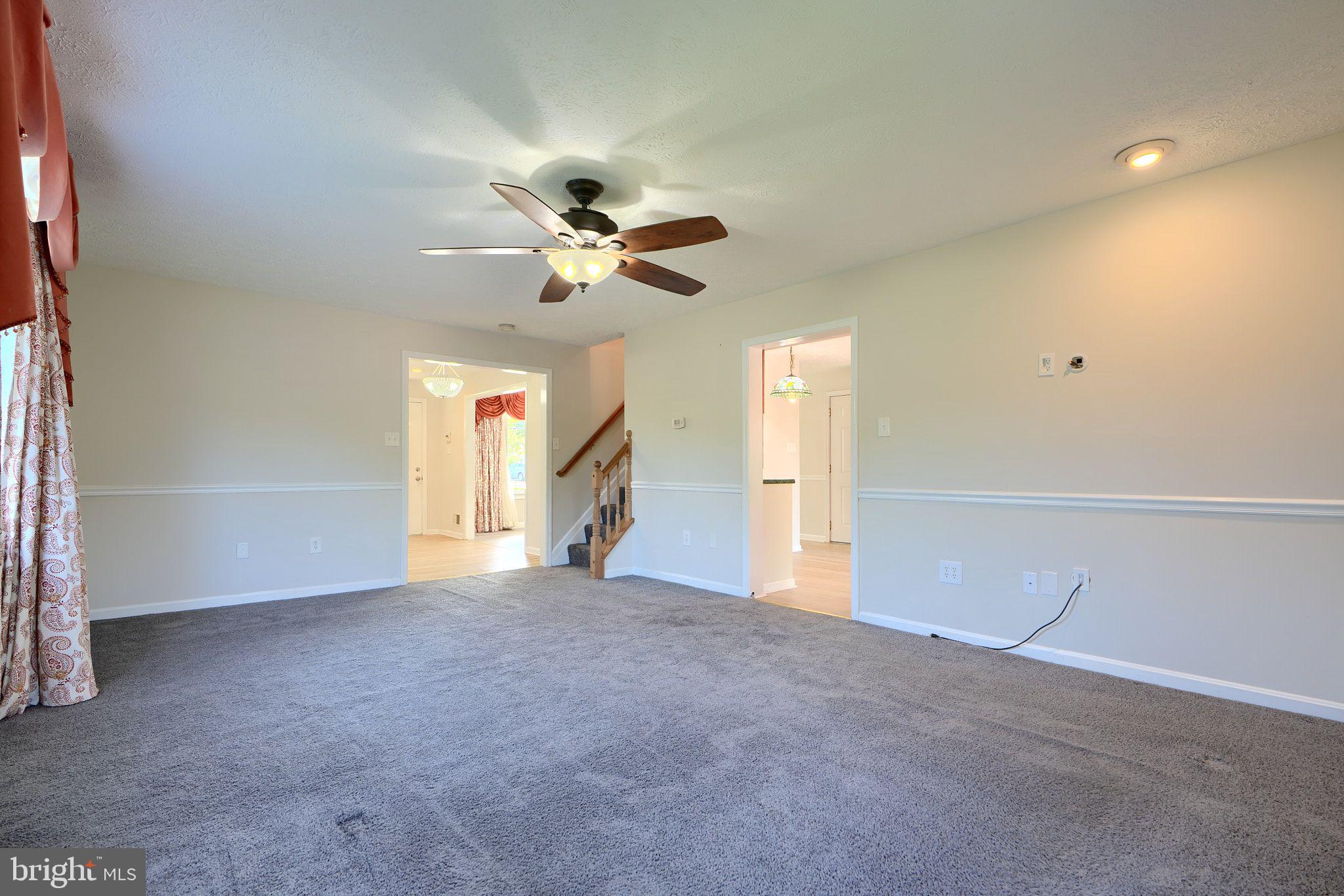 100 Poplar Ave
