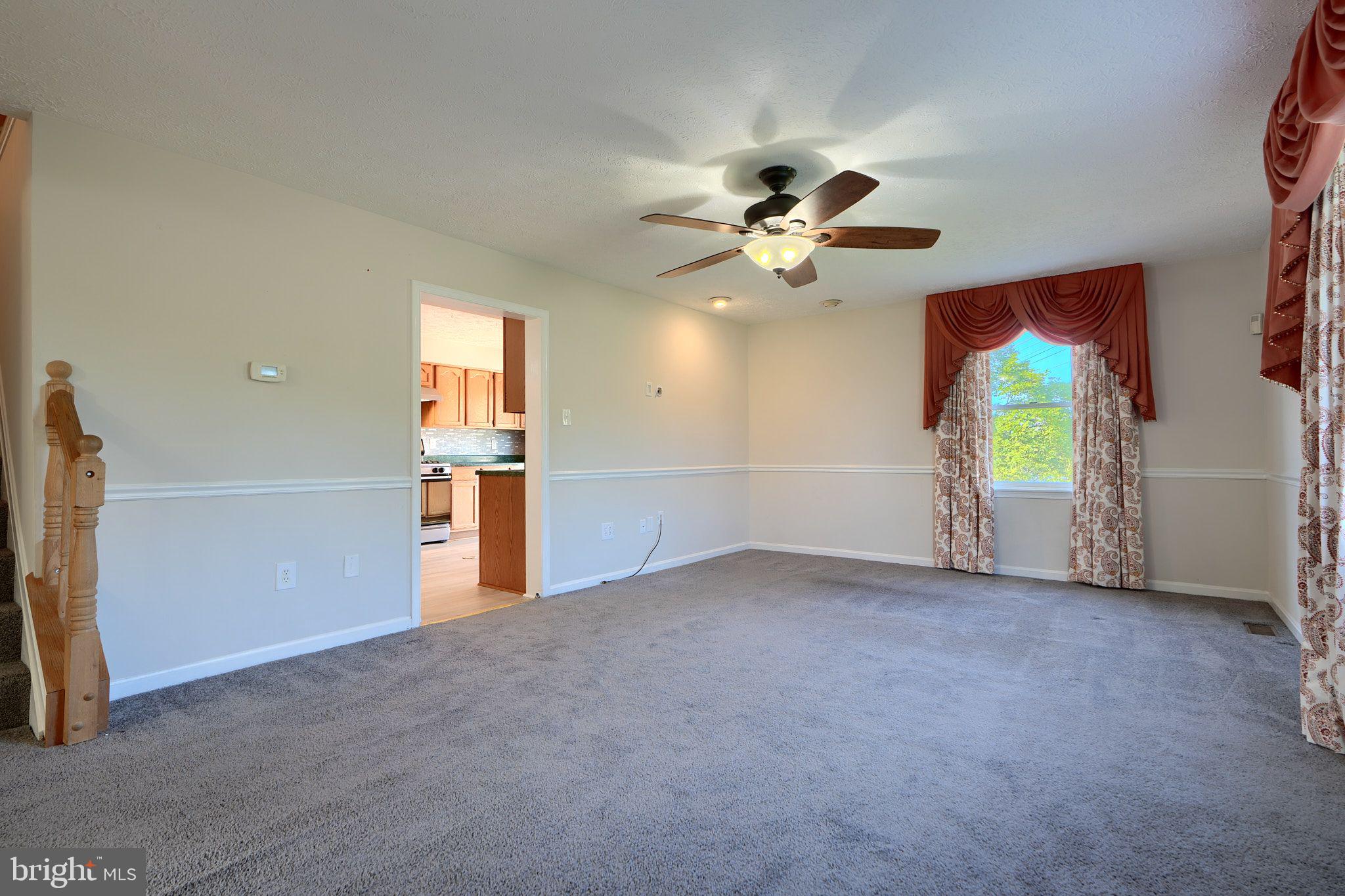 100 Poplar Ave