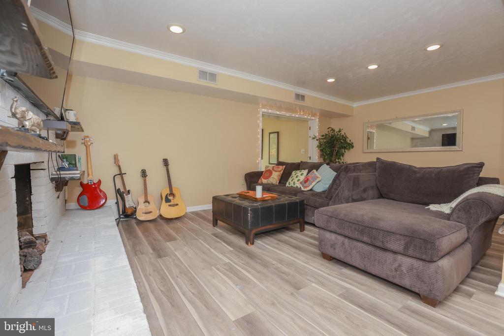 766 S Mesa Rd