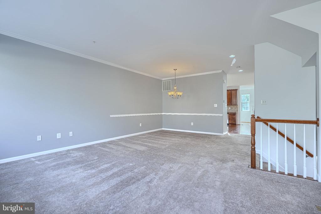 7418 MACON DRIVE