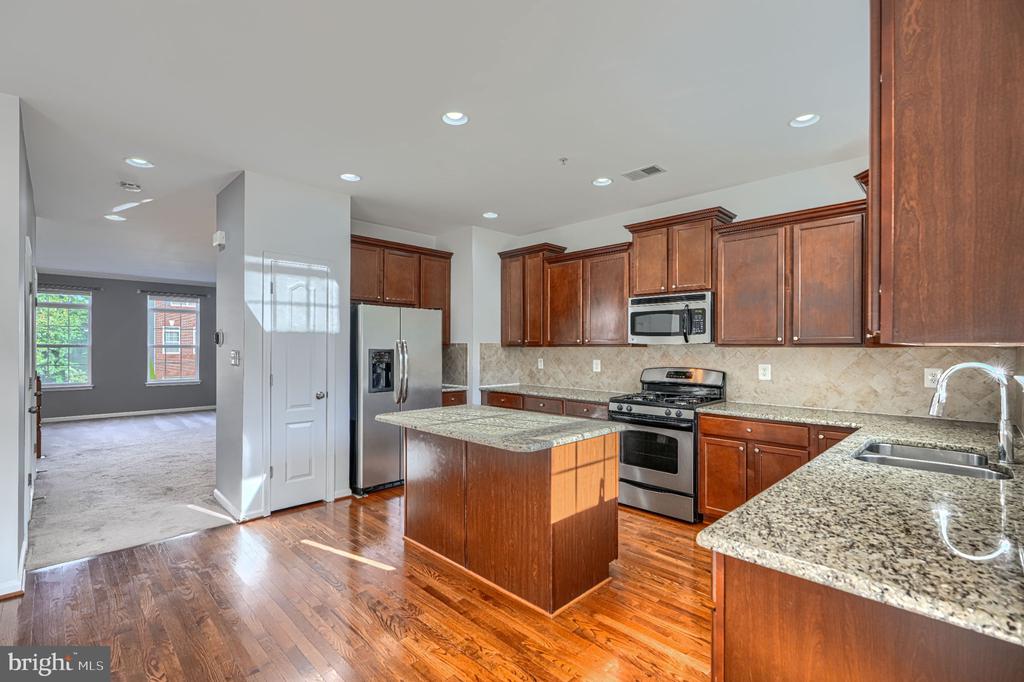 7418 MACON DRIVE