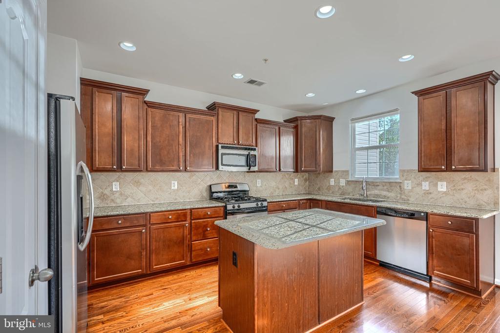 7418 MACON DRIVE