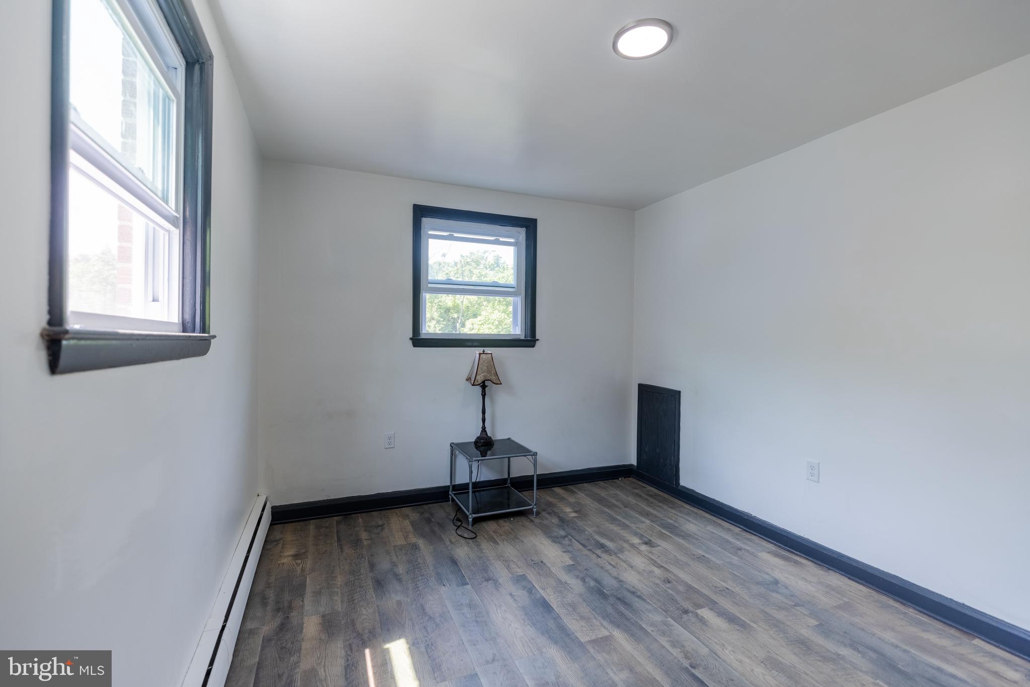 4807 1/2 Calumet Ave