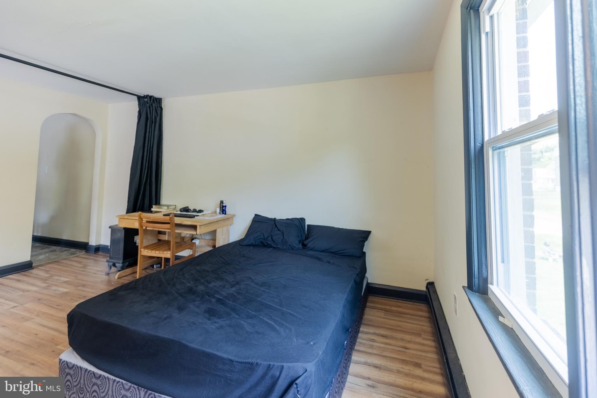 4807 1/2 Calumet Ave