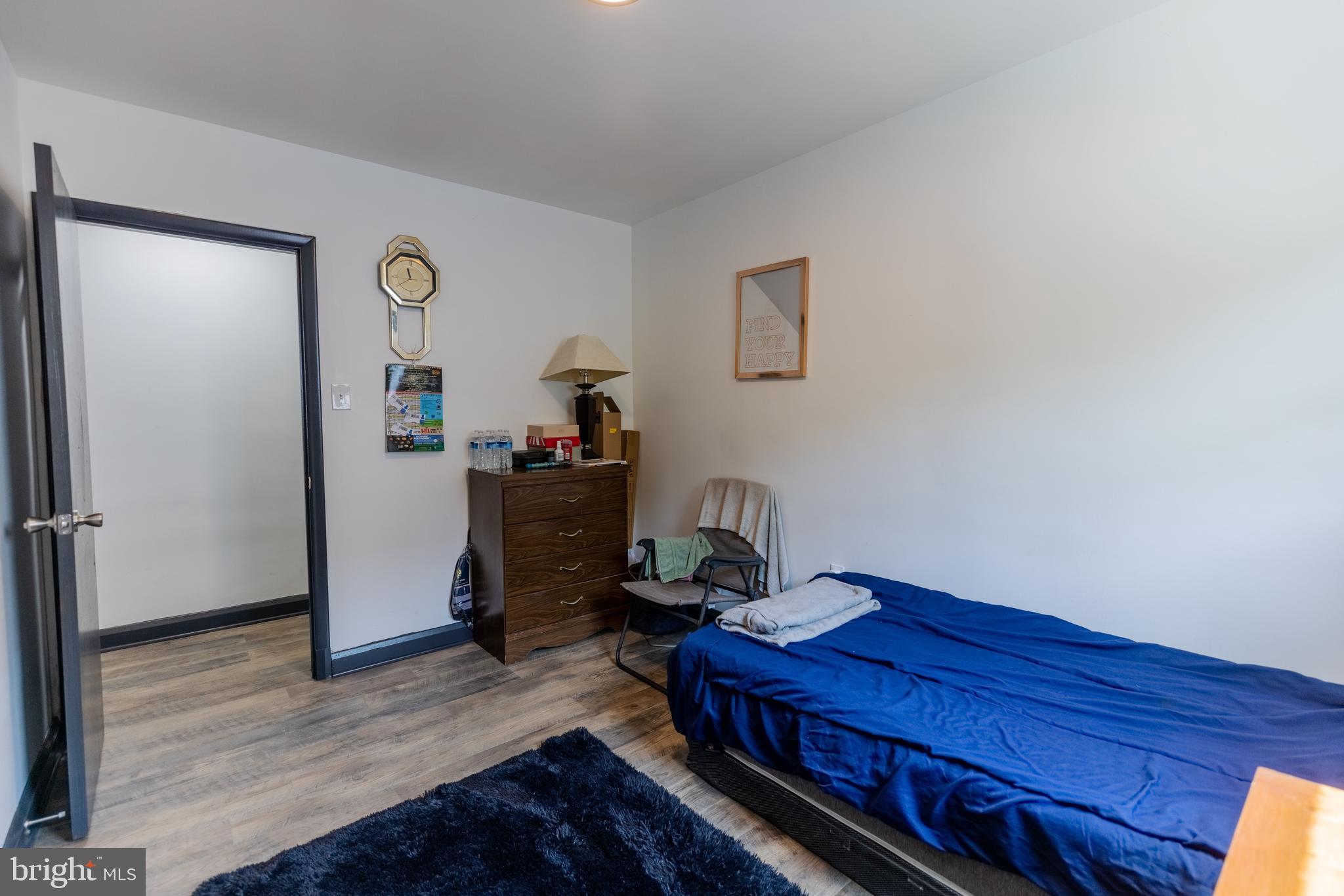 4807 1/2 Calumet Ave