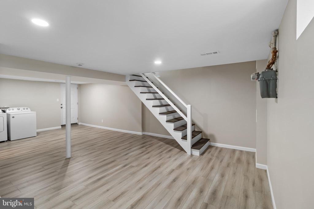 614 GIBSON ROAD