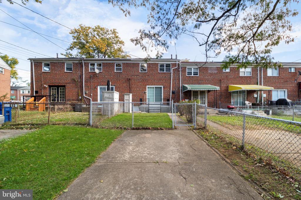 614 GIBSON ROAD