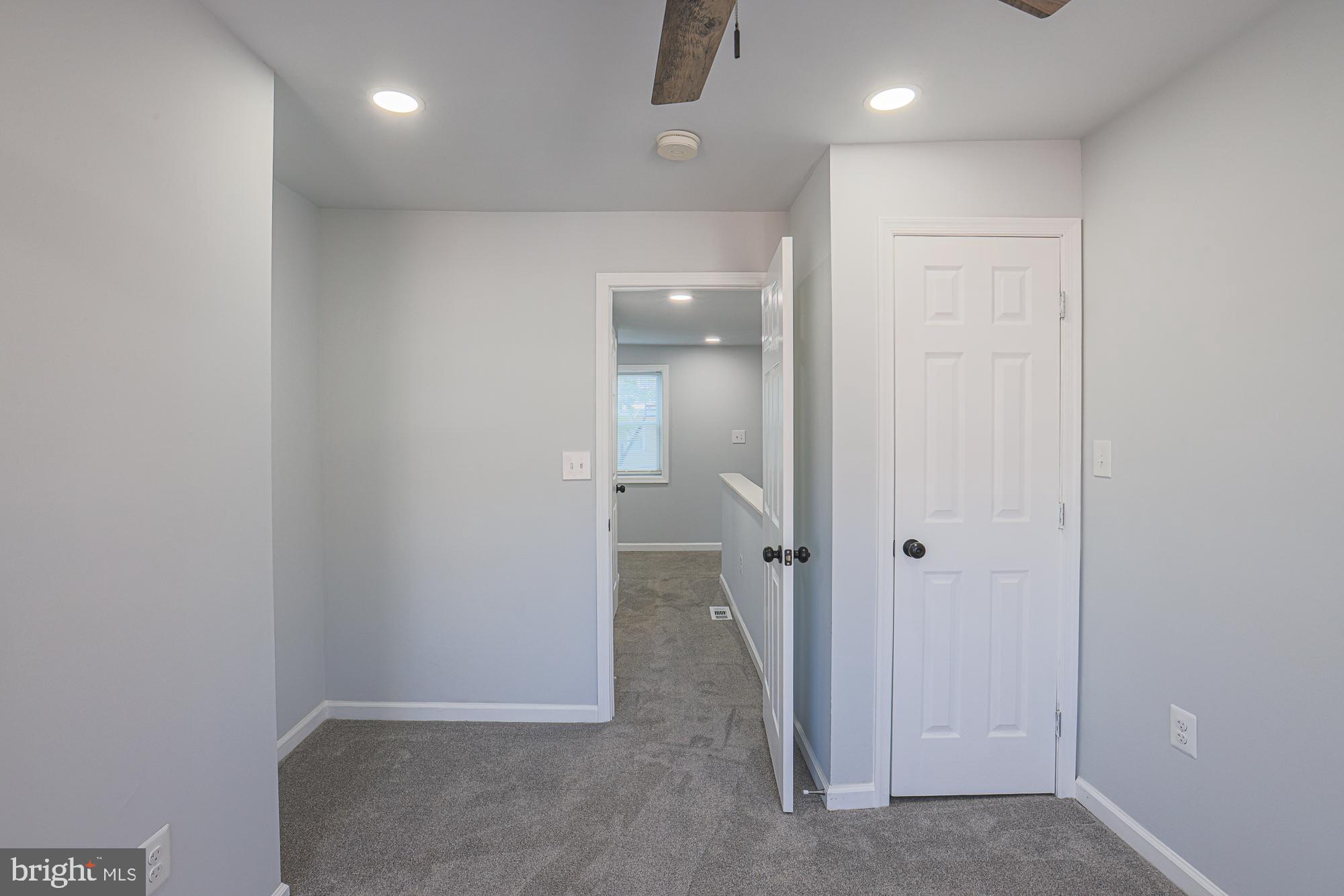 1318 N SPRING STREET