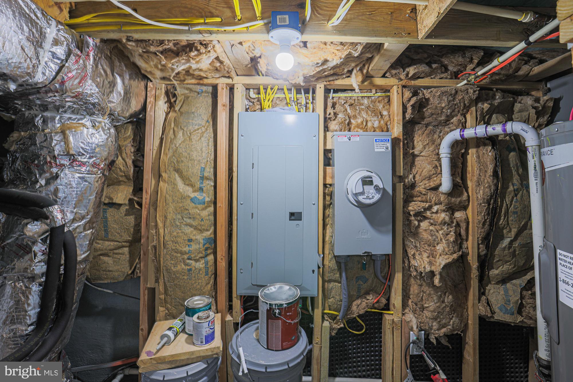 1318 N SPRING STREET