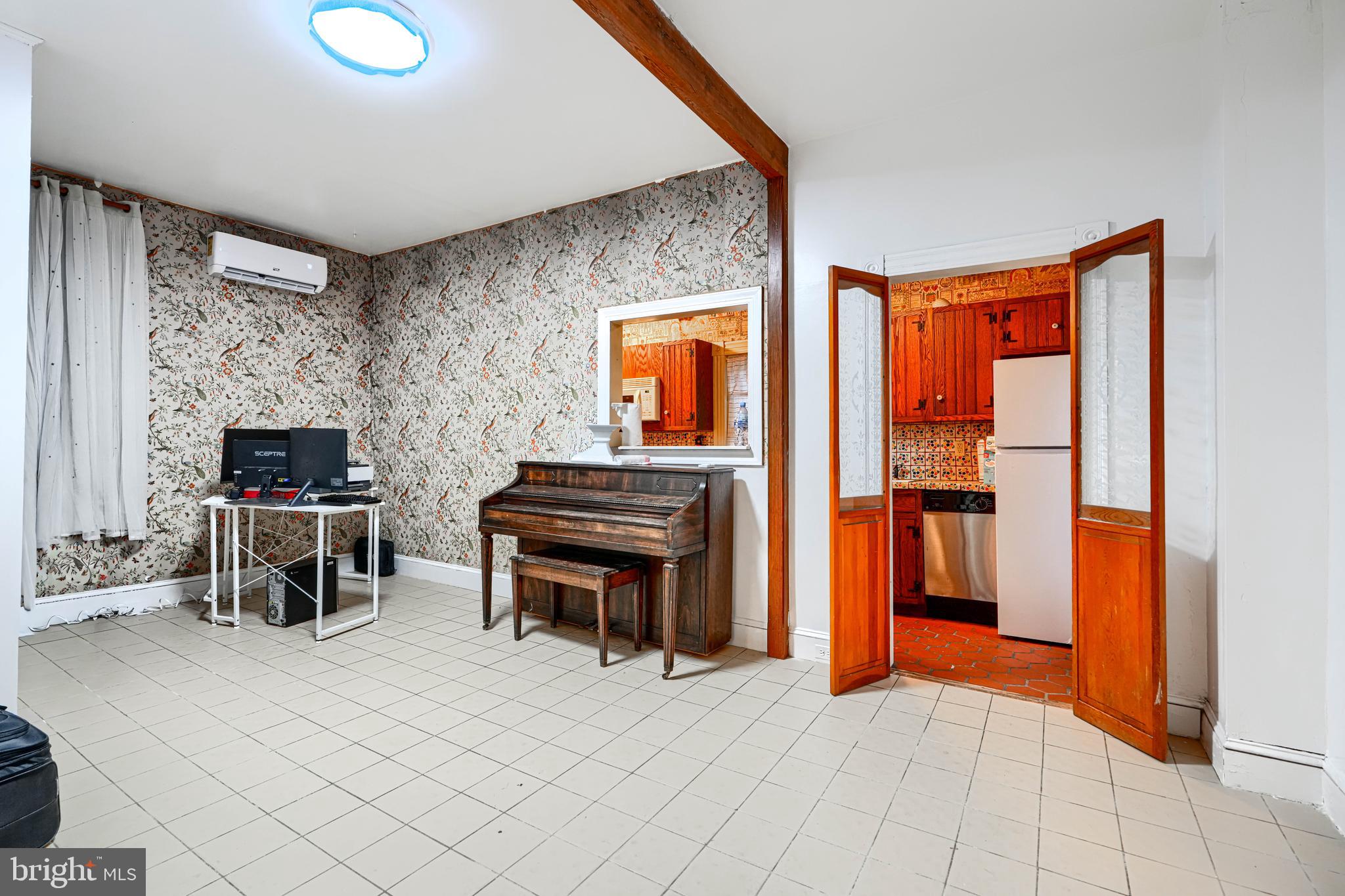 4309 VALLEY VIEW AVENUE