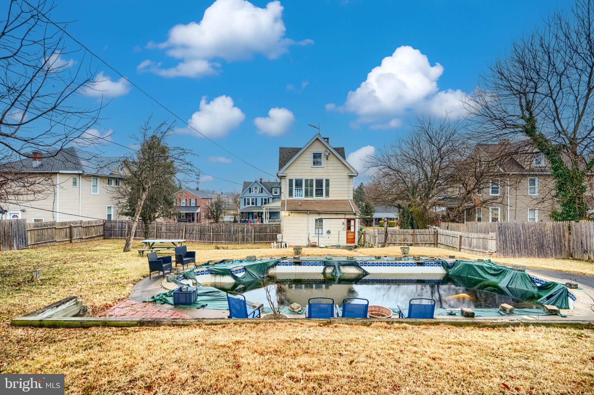 4309 VALLEY VIEW AVENUE