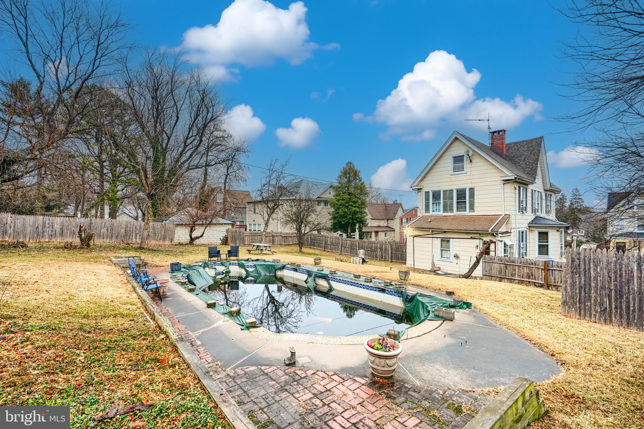 4309 VALLEY VIEW AVENUE