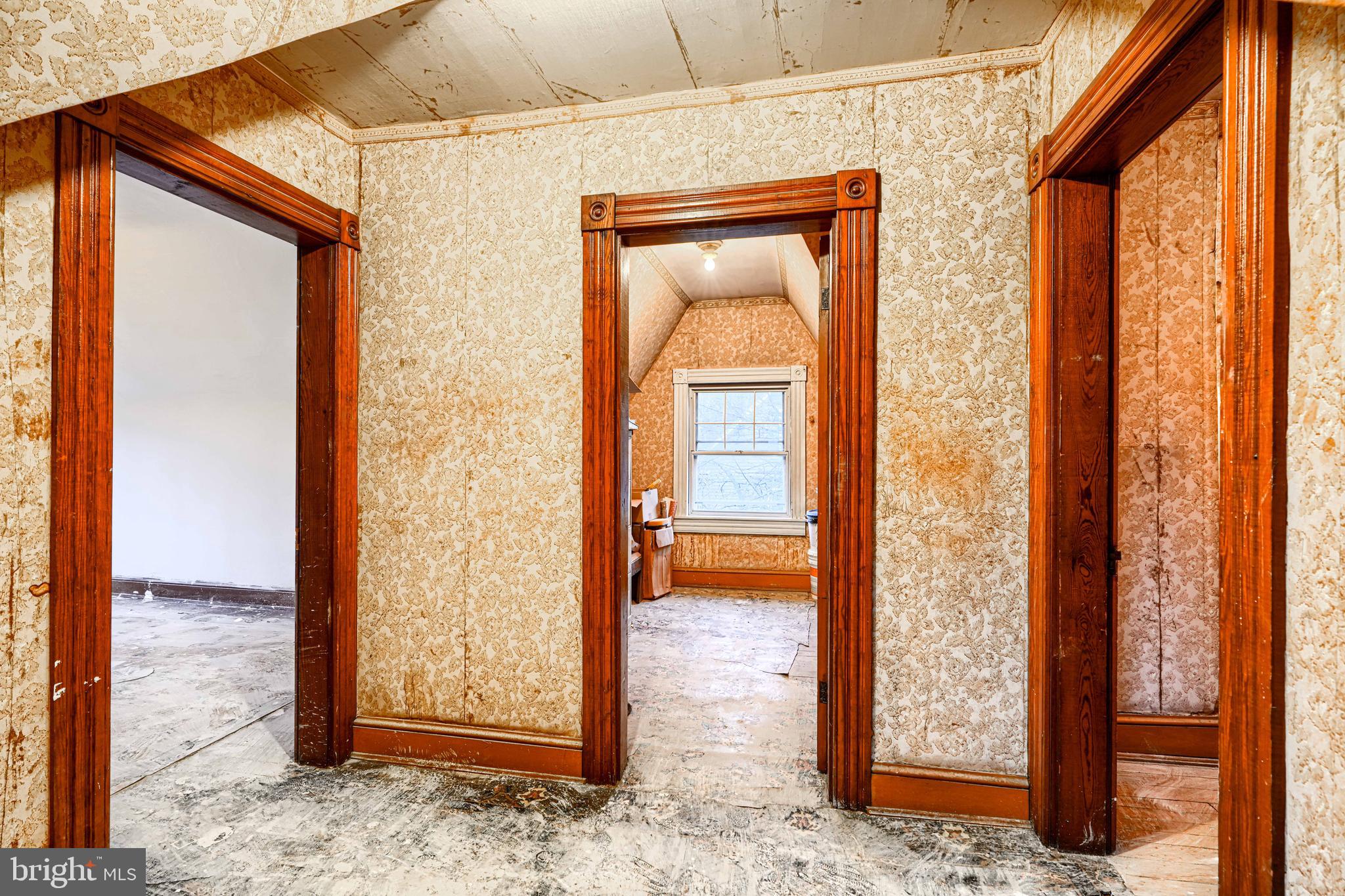 4309 VALLEY VIEW AVENUE