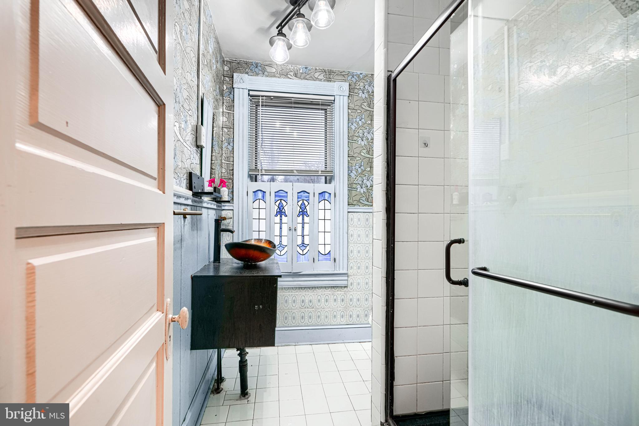 4309 VALLEY VIEW AVENUE