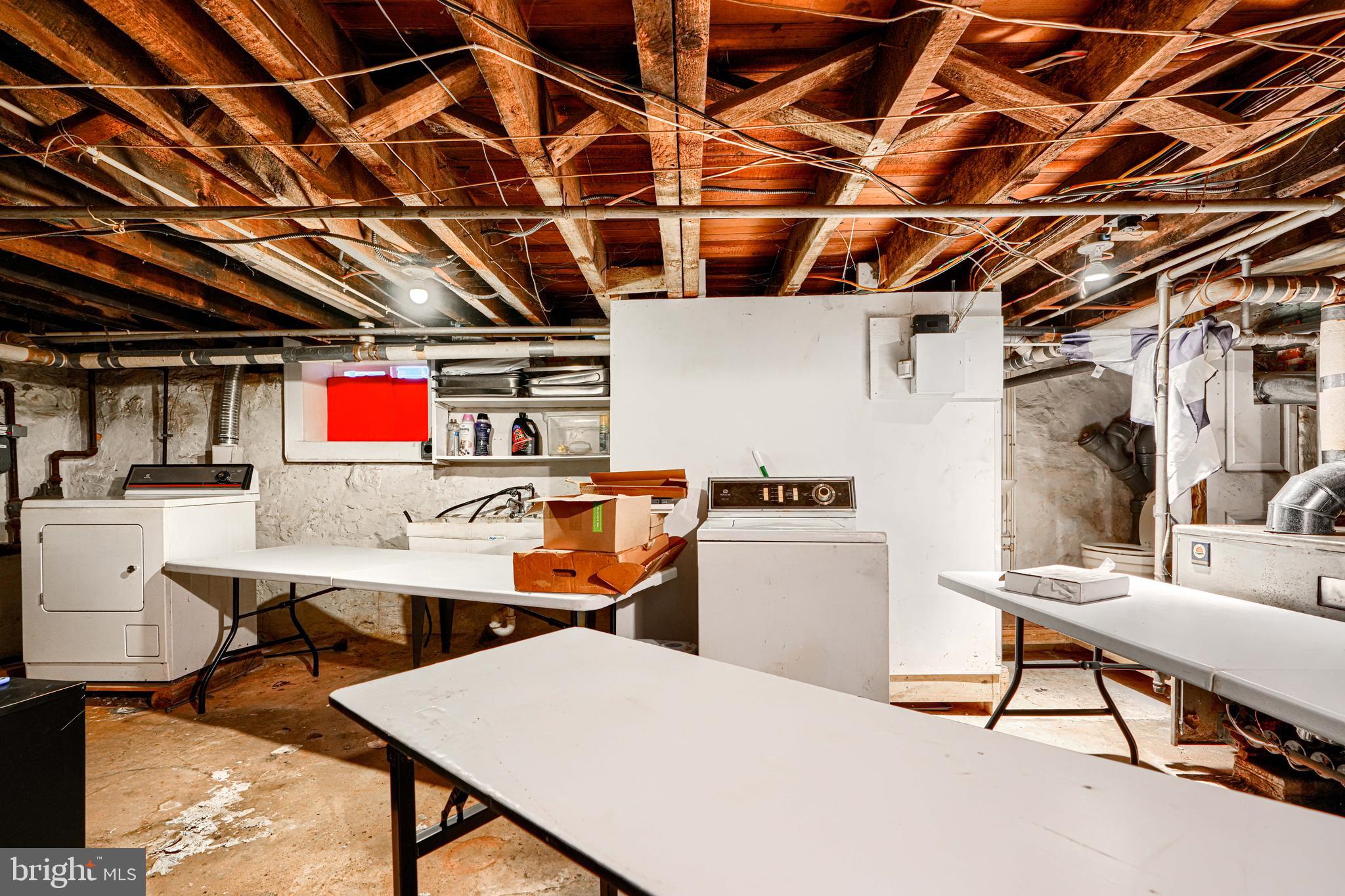 4309 VALLEY VIEW AVENUE