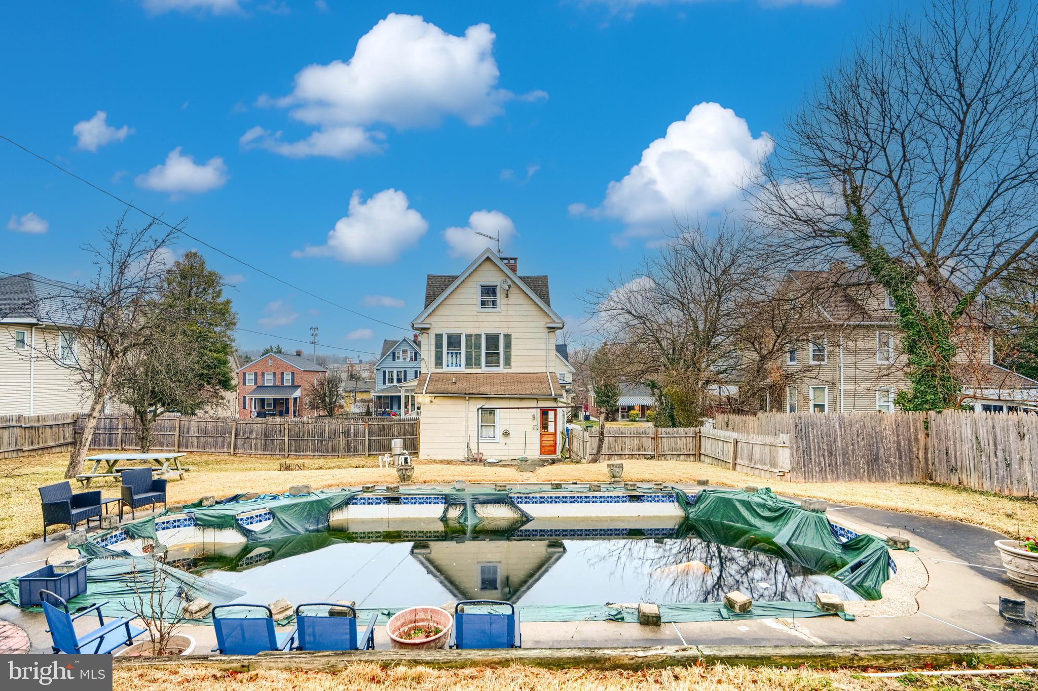 4309 VALLEY VIEW AVENUE