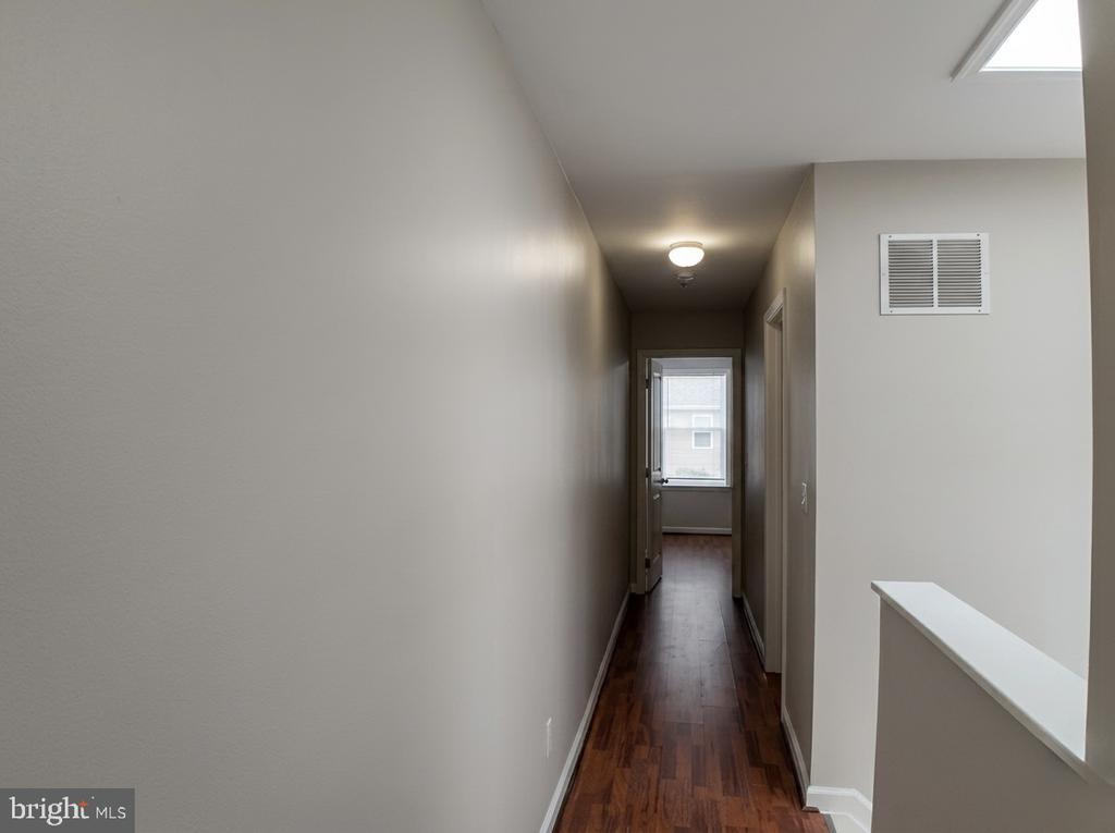 2410 E FAYETTE STREET
