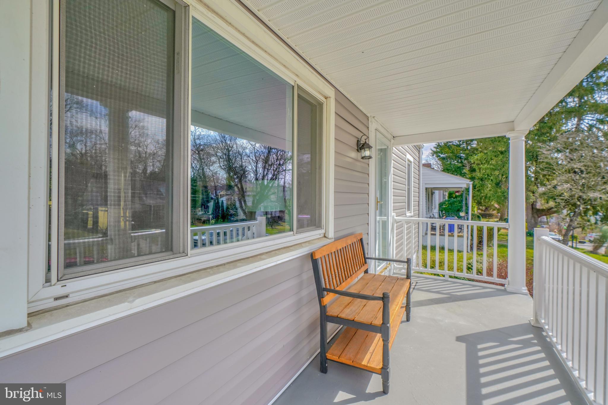 1016 Saint Albans Rd