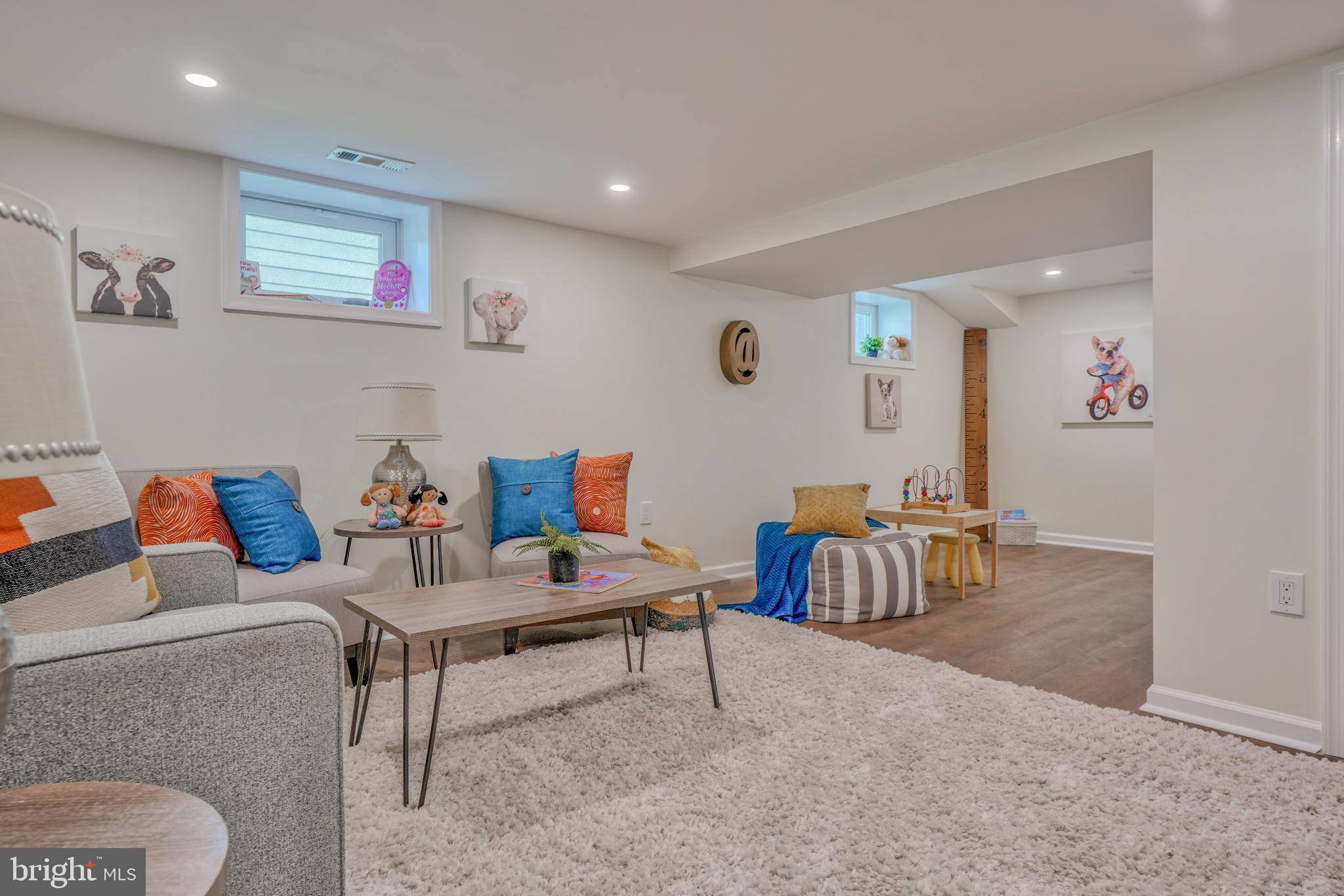 1016 Saint Albans Rd