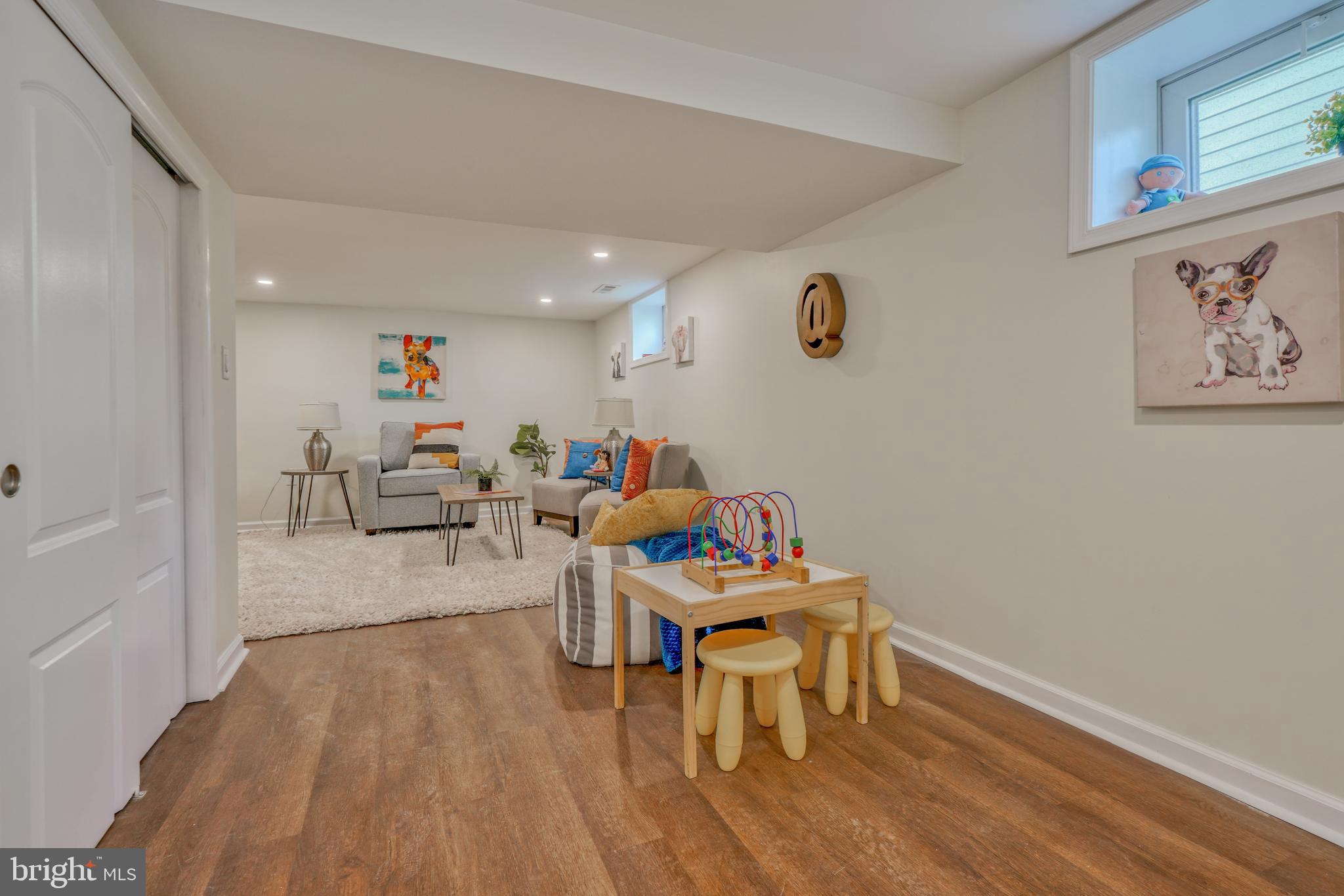 1016 Saint Albans Rd