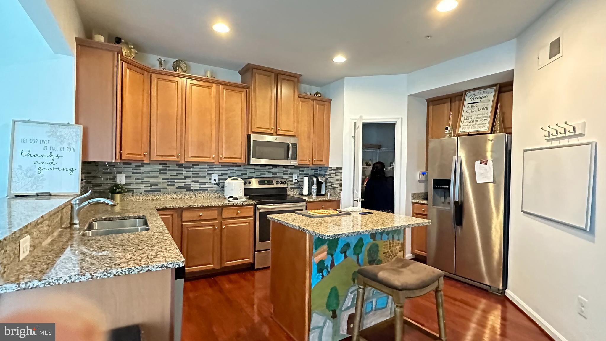 5630 Country Farm Rd