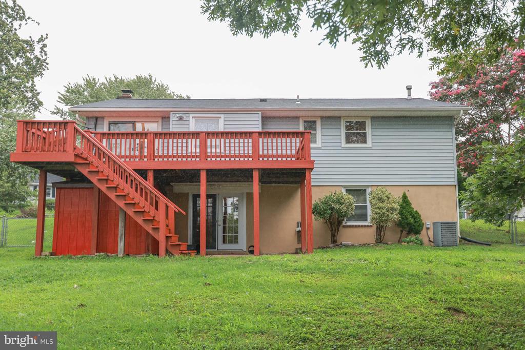 1616 Elligson Rd