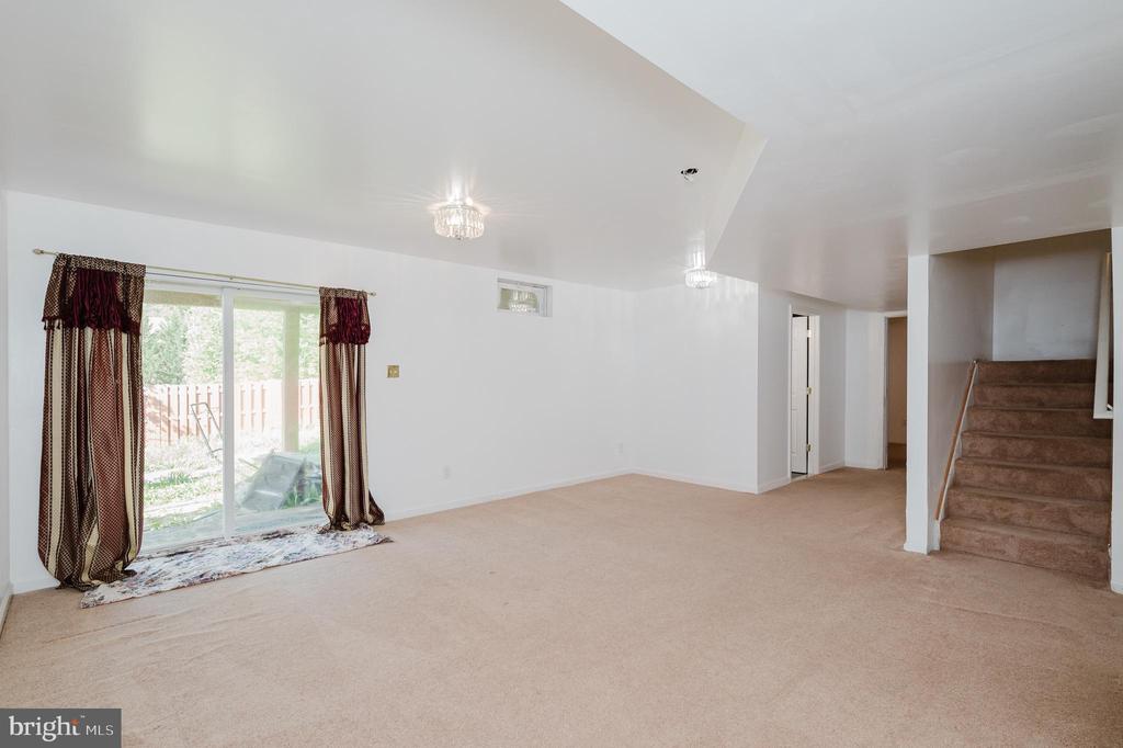 4614 RIDDLE DRIVE