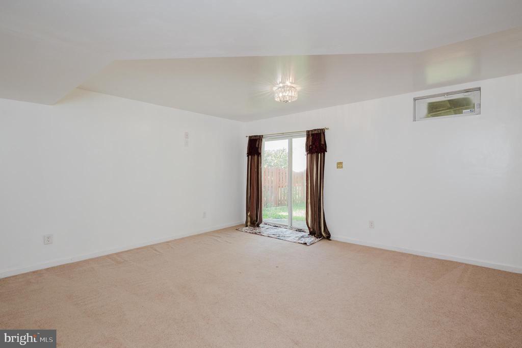 4614 RIDDLE DRIVE