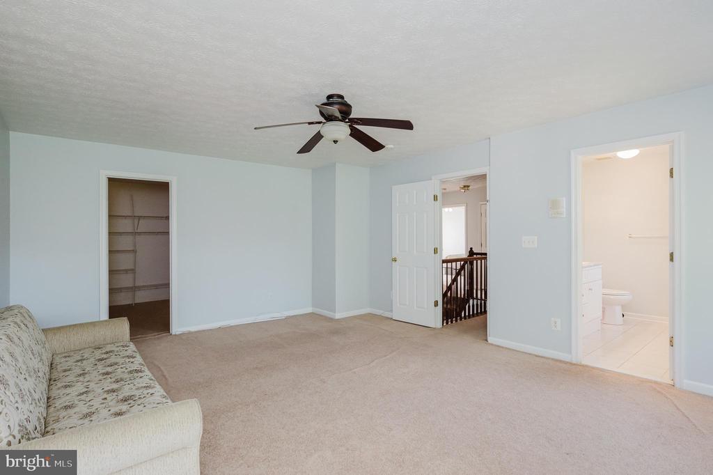 4614 RIDDLE DRIVE